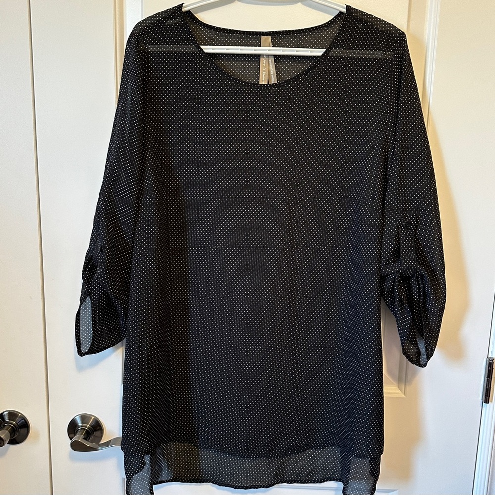 PENNINGTONS sheer polkadot 3/4 sleeve tunic blouse - sz X / 1X